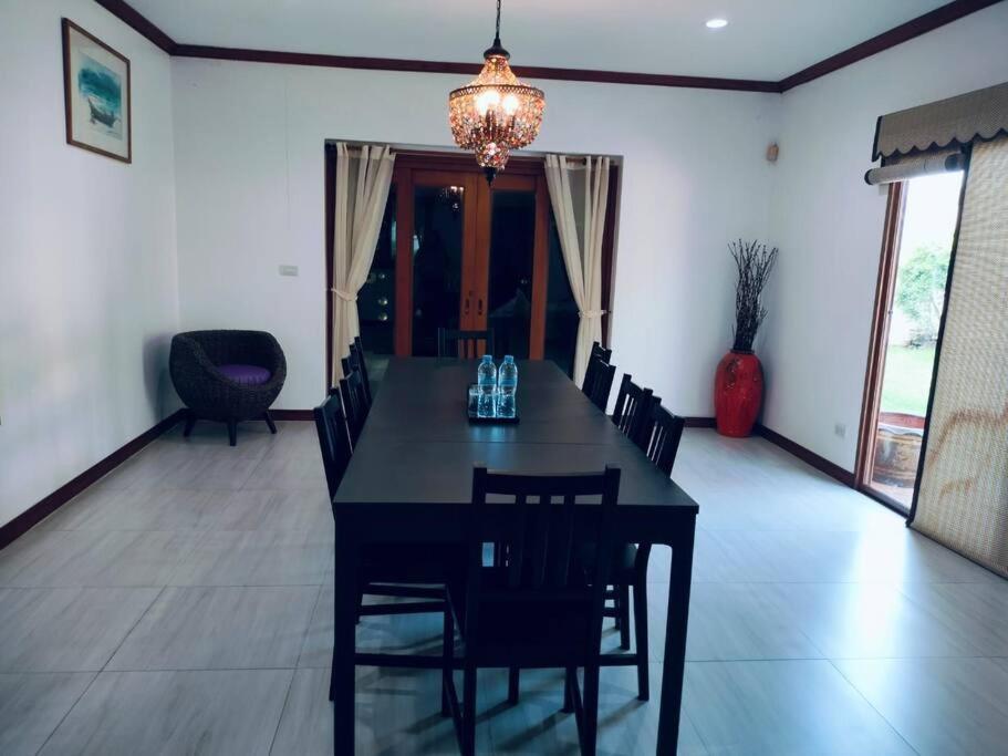 Luxury Pool 5 Bedroom Villa *