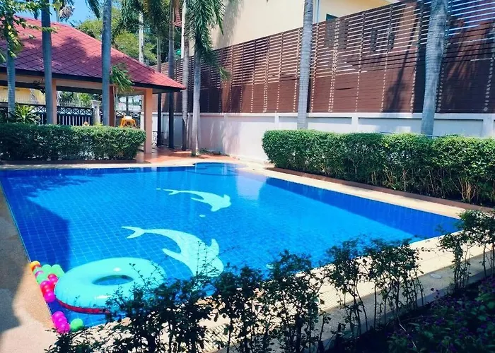 Luxury Pool Villa 5 Bedroom